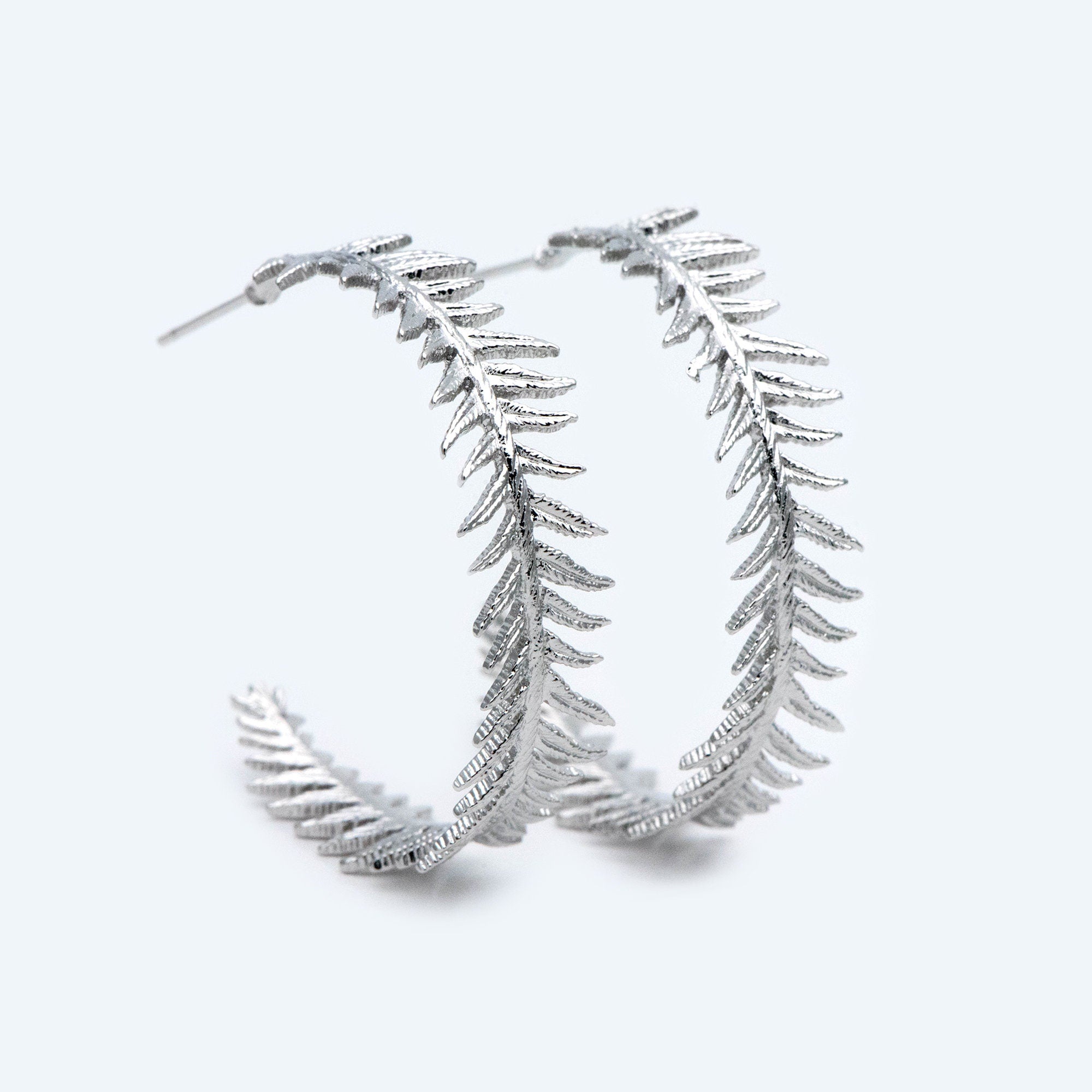 4pcs Gold / Silver Tone Feather Earring Studs 34mm, 18K Gold/ Rhodium plated Brass, Round Circle Leaf Earring (GB-1050)